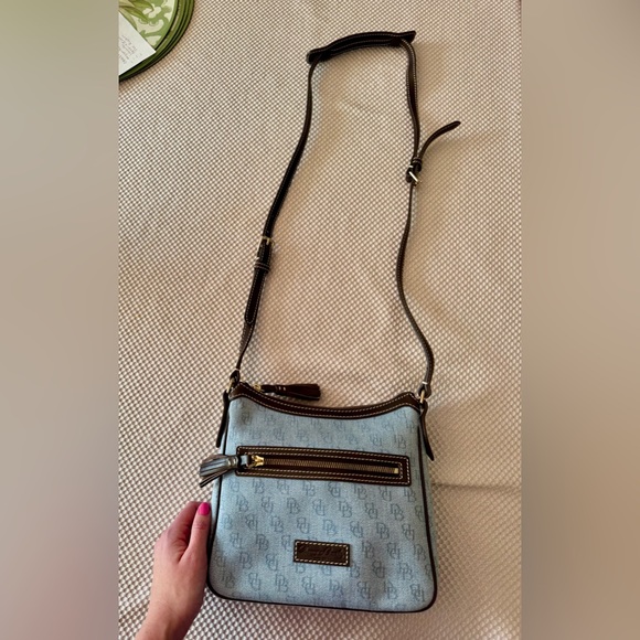 Dooney & Bourke Blue Denim Cross Body Bag - Vintage - Like New! - Picture 5 of 12